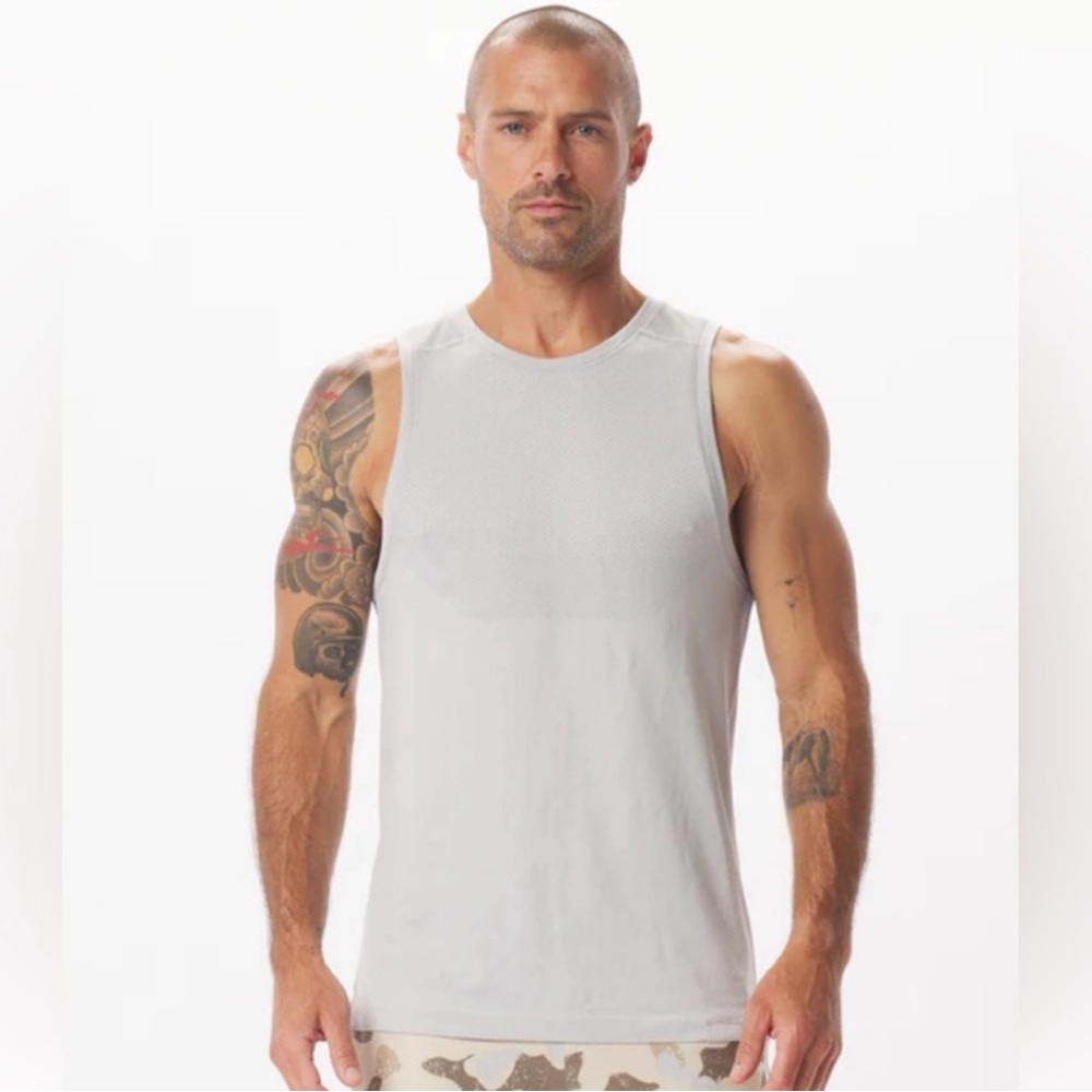 Legends Dash Tank Top Mens XL Gray Athletic Sleeveless Workout Gym Light Grey